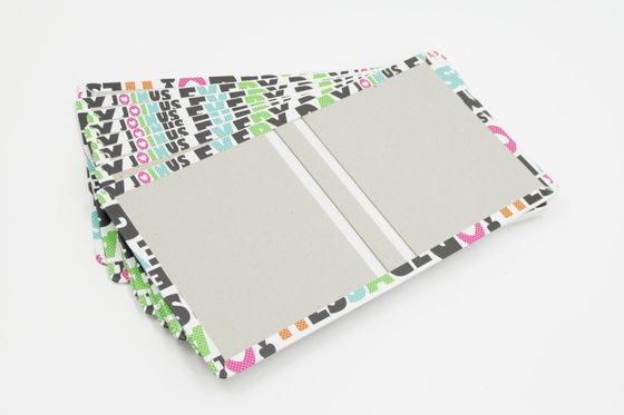 เครื่องทํากระเป๋ากระเป๋าแข็งที่ขยายได้ ขนาดขั้นต่ํา 105 × 160 มม. และความกว้างกระดูกสันหลัง 6-80 มม.
