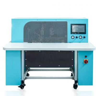 HX18B Semi Auto Notebook Elastic Band Fixing Machine ออกแบบมาเพื่อการติดตั้งเทปยืดหยุ่นและรวดเร็วบนเน็ตบุ๊ก hardcover และ softcover